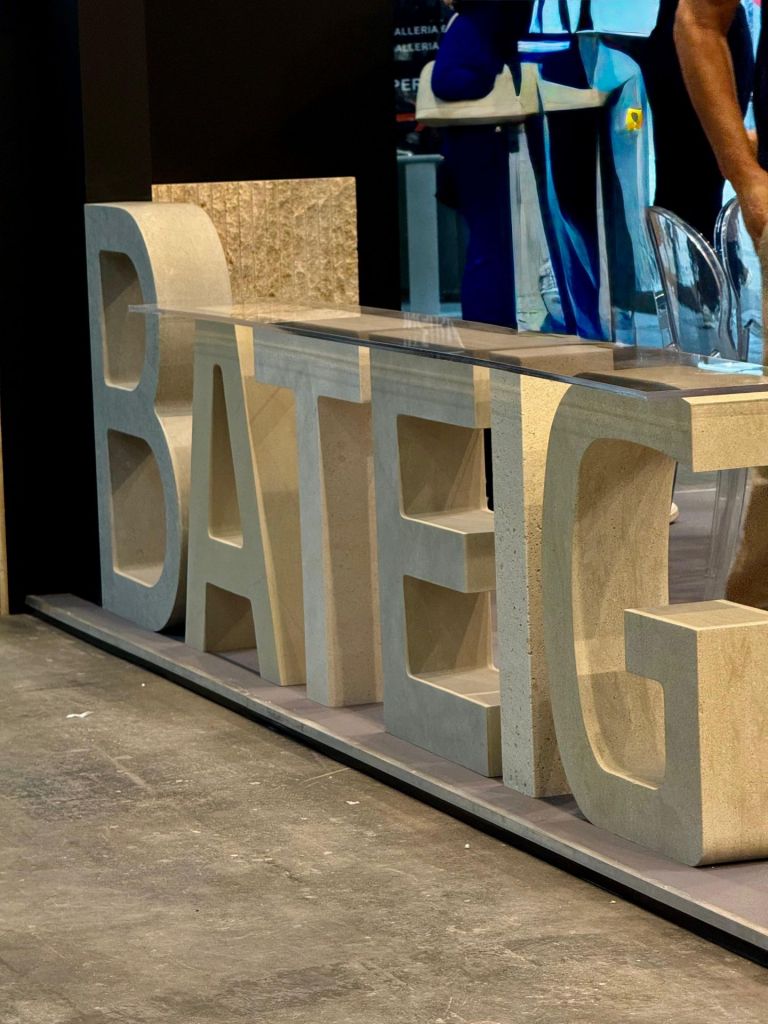 letras bateig marmomac 2025 1